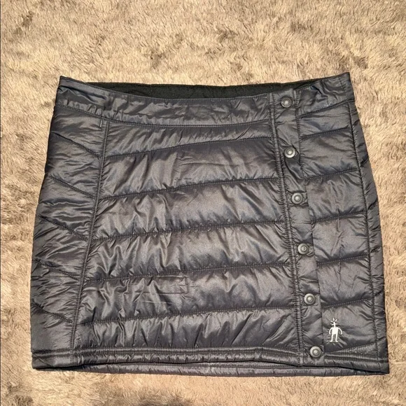 Smartwool Black Buttoned Mini Skirt - Picture 3 of 6